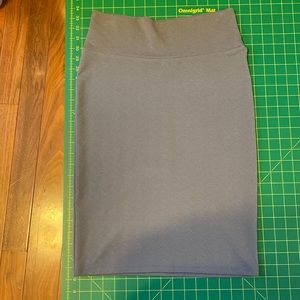 Lularoe Cassie Gray Textured Pencil Skirt